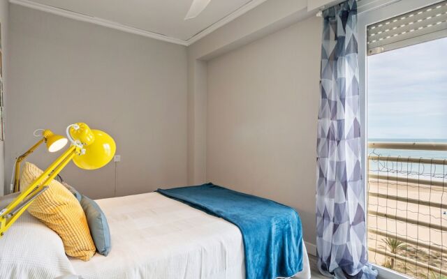 Dreamy Apartment in Gandia at Beach