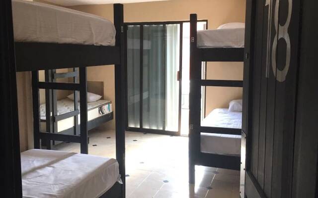Deja Hostel