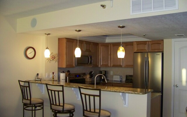 Chateaux 309 Apartment