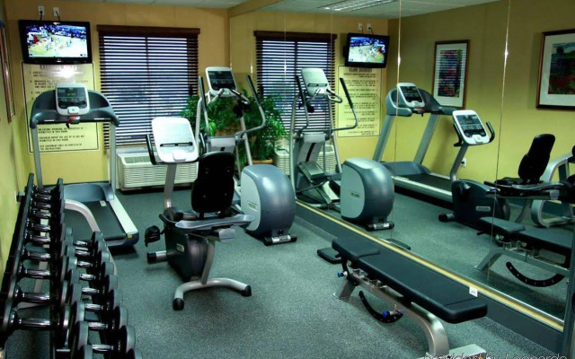 Hampton Inn & Suites Austin-Airport