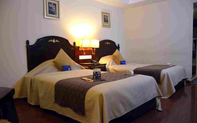 OYO Premium Navalur Hubli