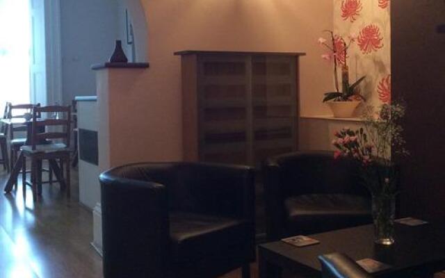 Taunton Guest House