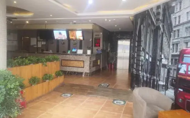 Manhattan Express Hotel