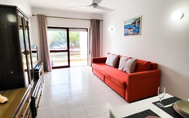 Mar Viva In Quarteira