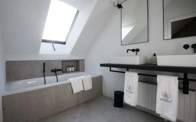 B&B Amelhof