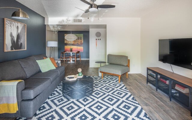 Cozy 2BR Heated Pool 219 by Wanderjaunt