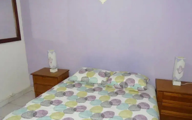 Crescent Rooms