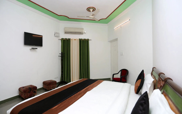 Hotel A R Inn 1 By OYO Rooms