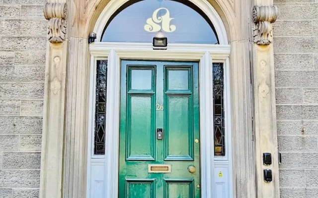 Scot Townhouse