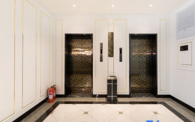 XANA Deluxe Hotel (Qingdao Beer Street Zhongshan Park)