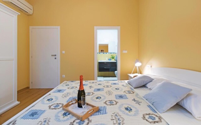 Stunning Home in Barbariga With 2 Bedrooms, Wifi and Outdoor Swimming Pool