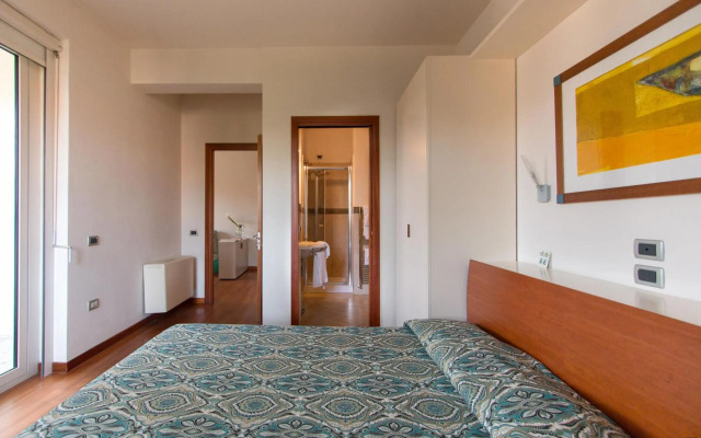 Verdeluna ApartHotel & Resort