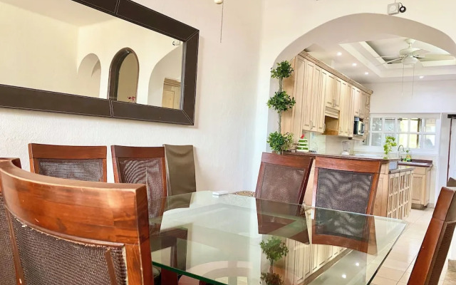 Cascada by Andiani Travel