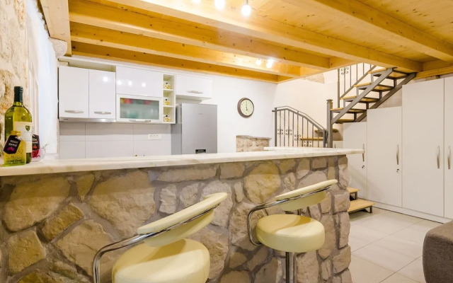 Apartment Little Star II - Two-bedroom Apartment With City View