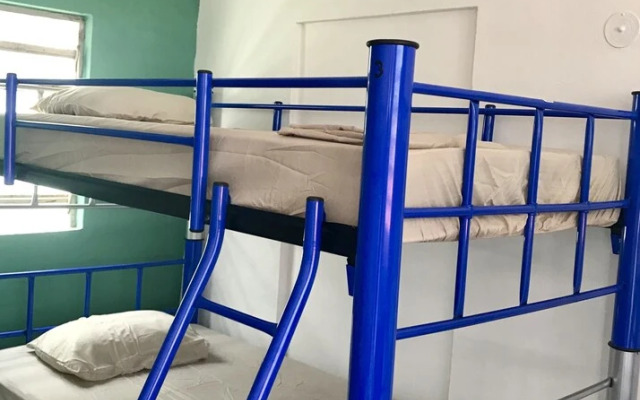 Casa 60 Urban Hostal