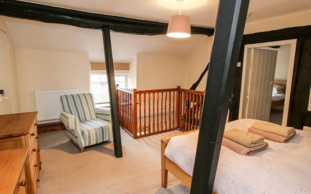 Bicton Cottage