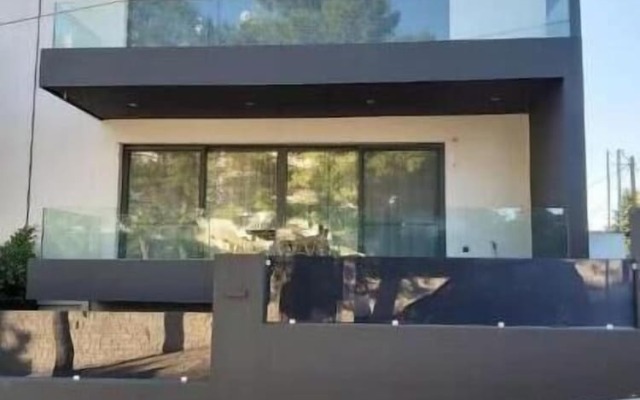 GTD35501 - Unique Villa in Voula Riviera
