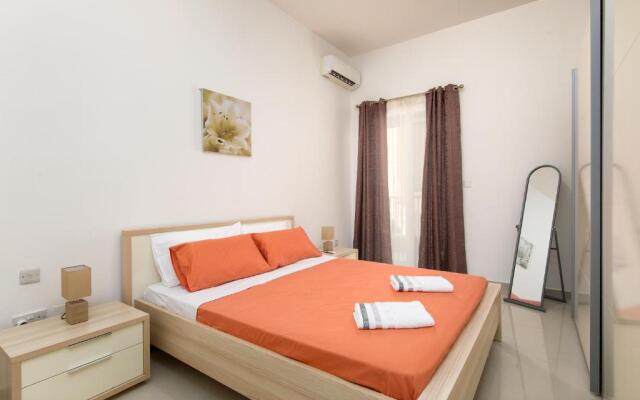 Modern 2 Bedroom Apartment (Msida)