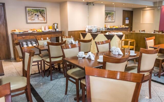 Docta Suites Apart