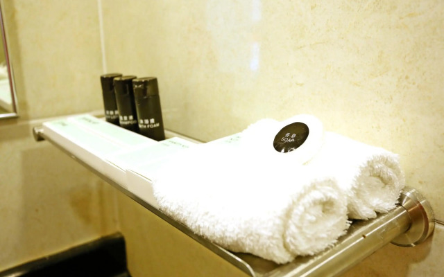 Borneo Royale Hotel