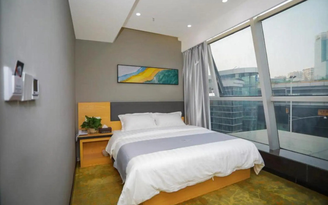 Kaola Hotel(考拉酒店(成都世纪城会展中心店))