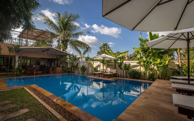 The Rose Apple Boutique Bed & Breakfast