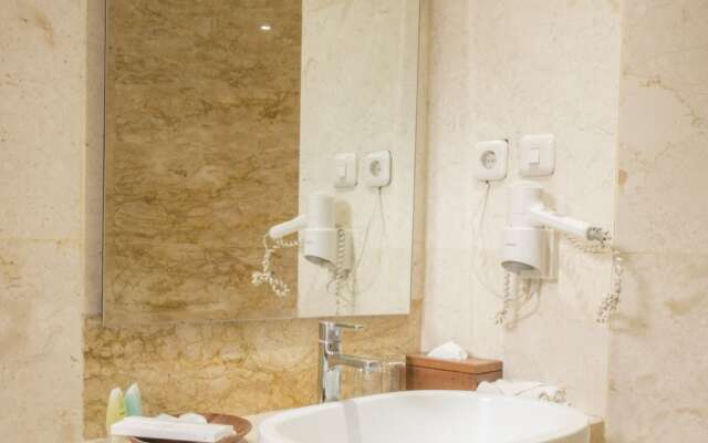 Lorin Syariah Hotel Solo
