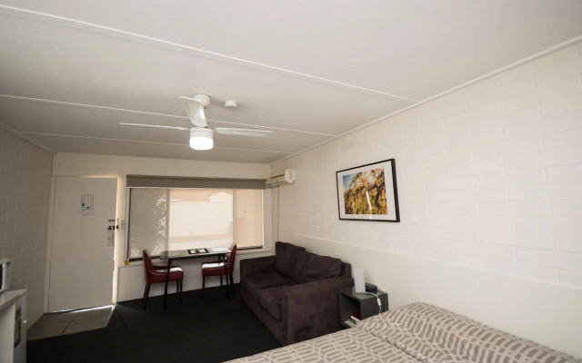 Vineland Motel