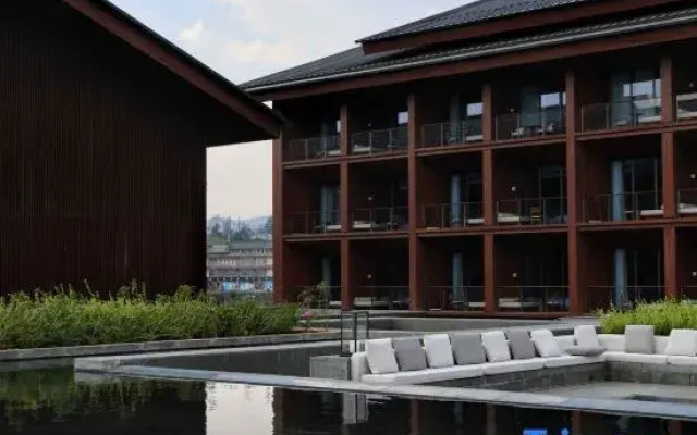 Eterna Venue Resort Jingmai