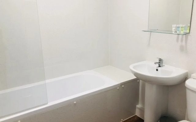 Showcase Apartments - Highcross House Apart Hotel