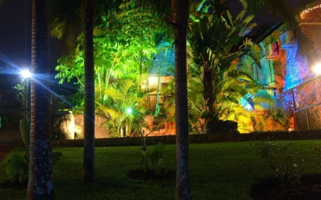 Emoyeni Lodge