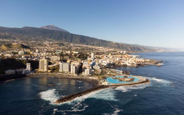 Home2Book Design Studio Puerto de la Cruz