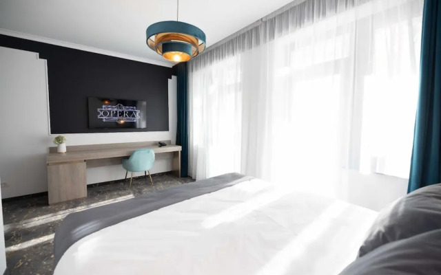 Opera Hotel