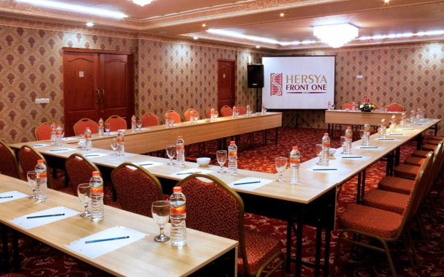 Hersya Boutique Hotel Surabaya, Azana Hotels Collection