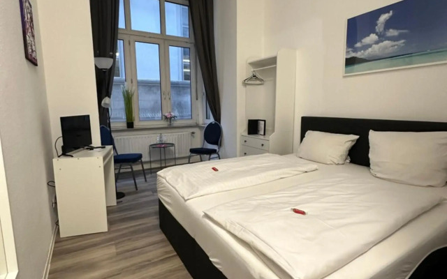 Astor Hotel