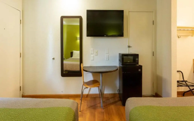 Motel 6 Camp Springs, DC - South Camp Springs