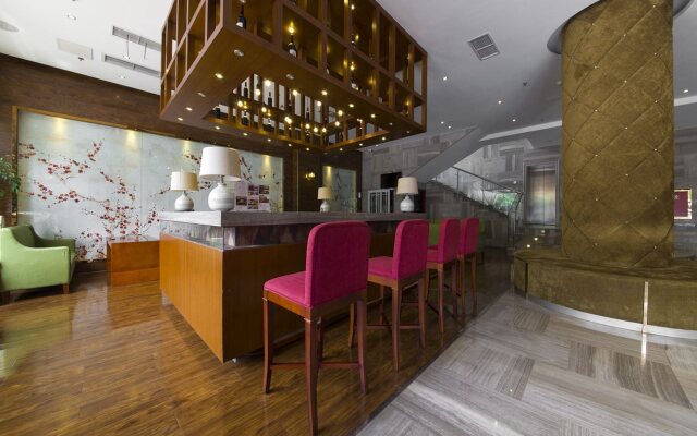D6 Hotel Wu Hou Ci