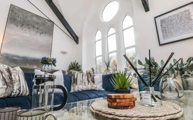 Pilgrims Loft