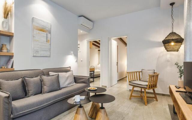 Coel Luxury Suites by TravelPro Services - Potidea Halkidiki