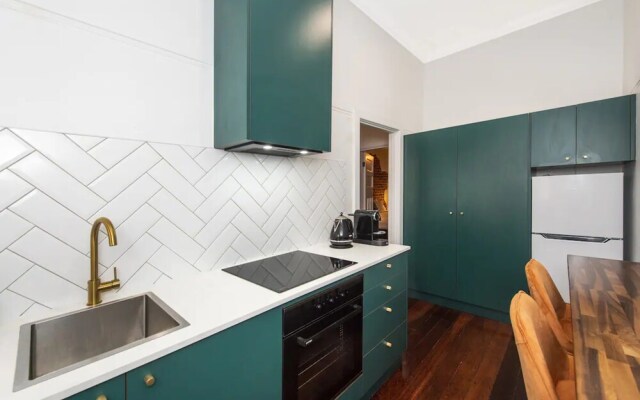 The 1920s 'prosperity' Suite