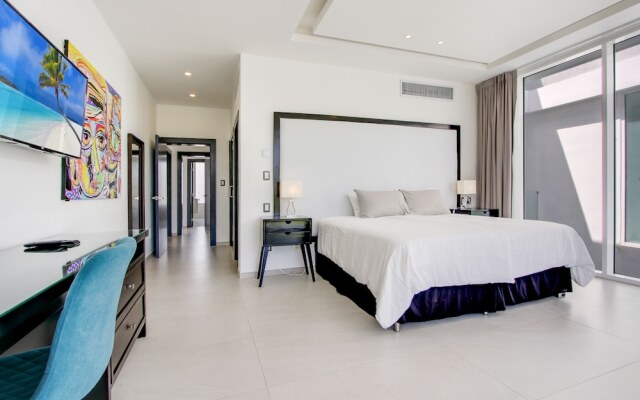 Ultra Modern Villa with Chef & Maid