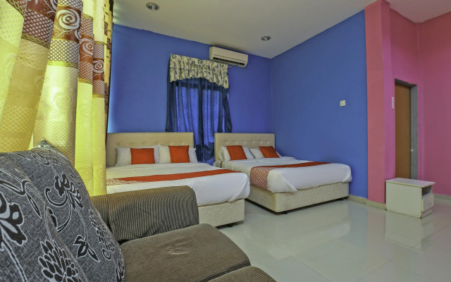 OYO 89933 Nun Hotel