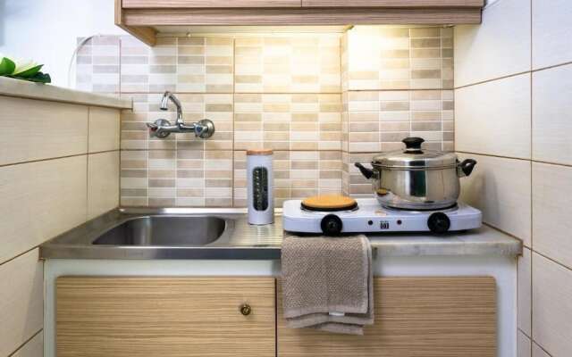 Elena's Luxury Studios and Apartments