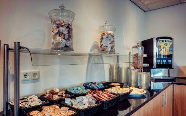 Amedia Amsterdam Airport, Trademark Collection by Wyndham