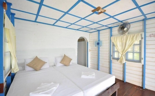 AmaresA Resort & Skybar