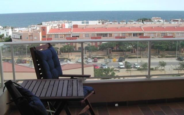 The Lifestyle Club SE S.L.