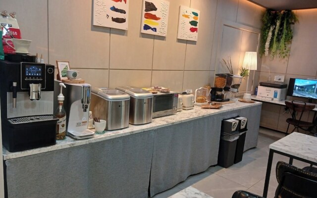 Rest Hotel