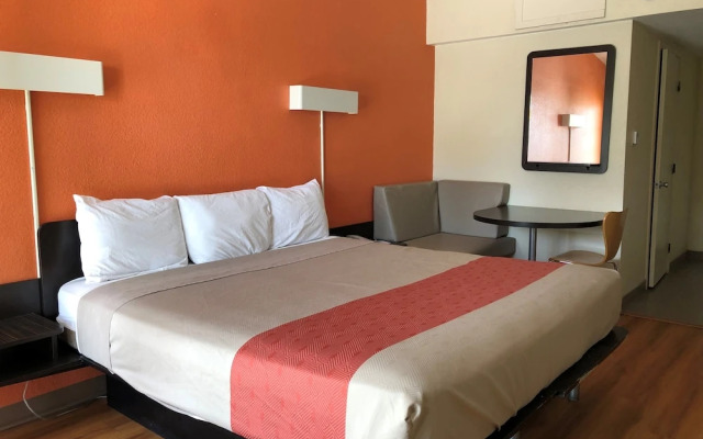 Days Inn by Wyndham Brawley