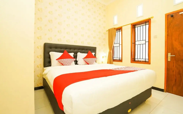 OYO 522 Majapahit Homestay Syariah 2