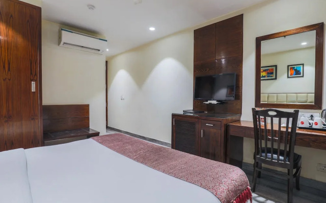 Hotel Blue Stone - Nehru Place